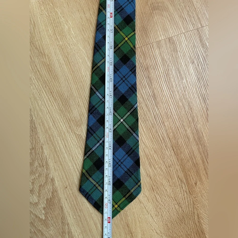 Vintage wool plaid tie Lochcarron blue green Scotland Campbell classic